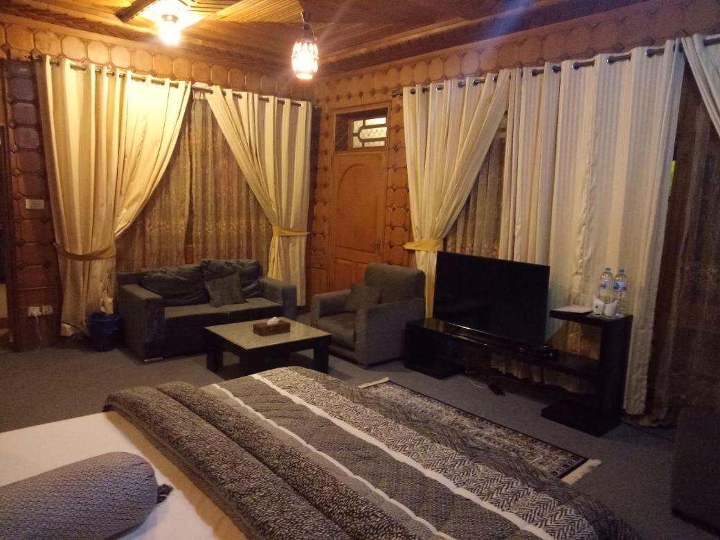 Woods Resort Karandukai Екстериор снимка